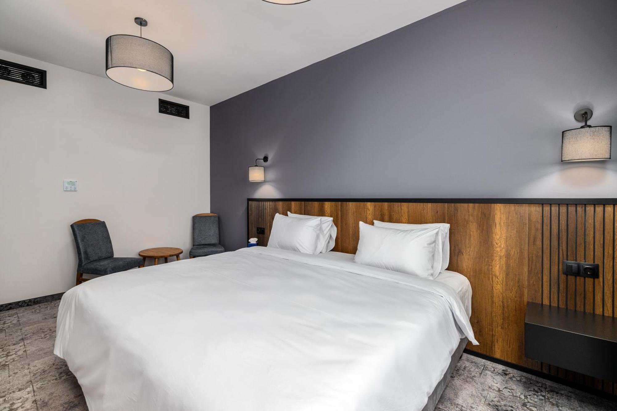 Hotel Qvevrebi Telavi Eksteriør billede