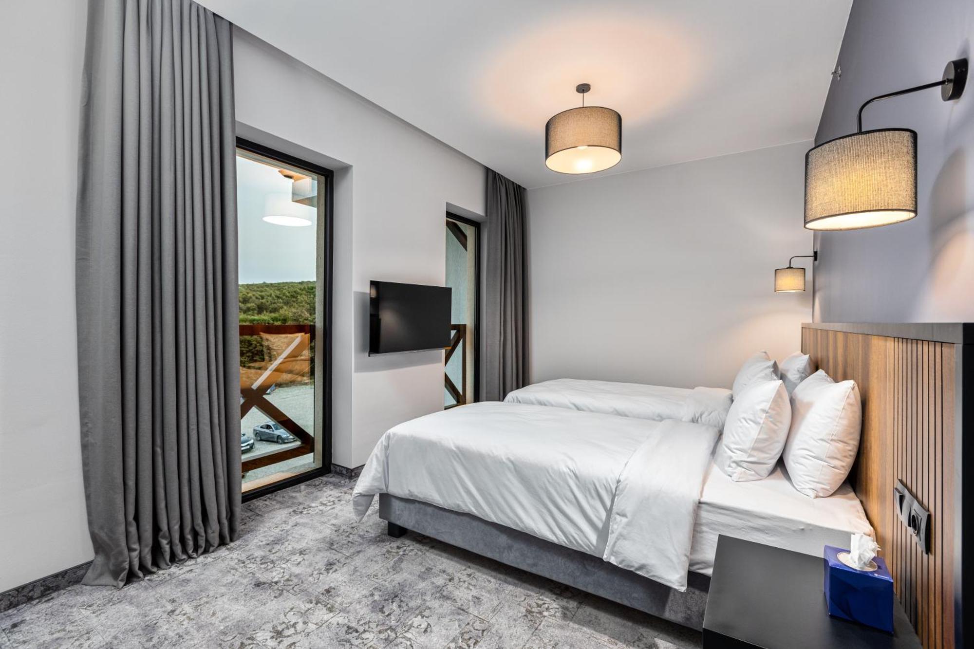 Hotel Qvevrebi Telavi Eksteriør billede