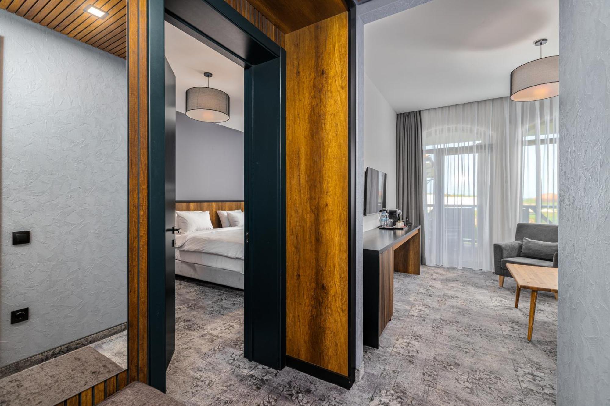 Hotel Qvevrebi Telavi Eksteriør billede
